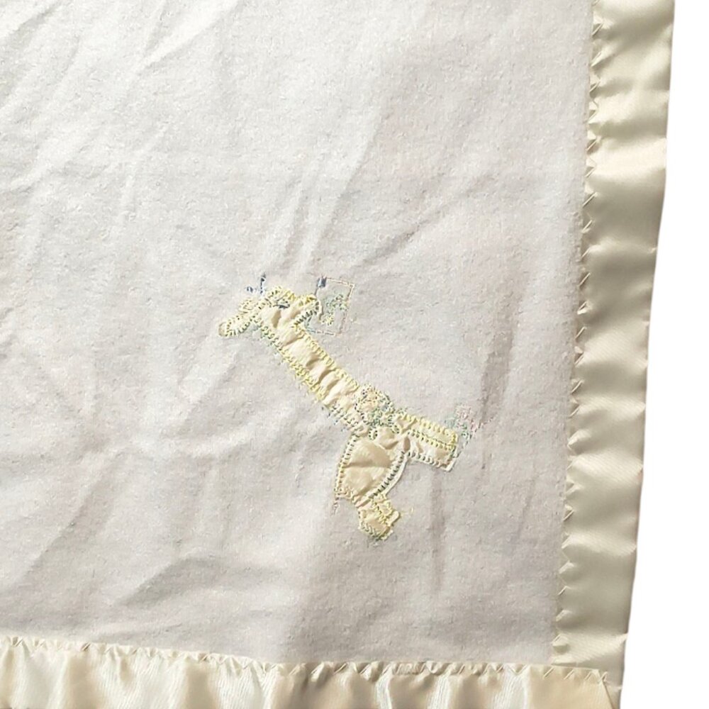 Vintage Yellow Satin Giraffe Union Made ILGWU USA White Blanket 35" X 30"